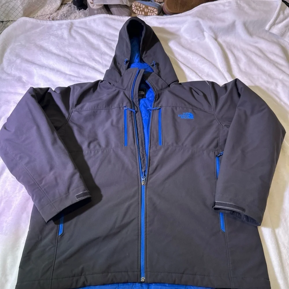 The North Face Men's Charcoal and Cobalt Performance Jacket
